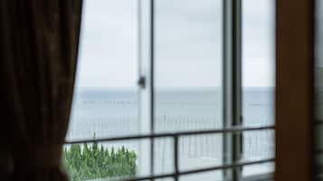Δωμάτιο, Μη Καπνιστών, Ιδιωτικό Μπάνιο (Japanese-Western Room with View Bath) | Χρηματοκιβώτιο στο δωμάτιο, κλινοσκεπάσματα