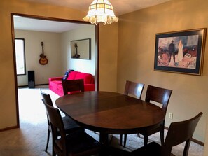 تناول الطعام