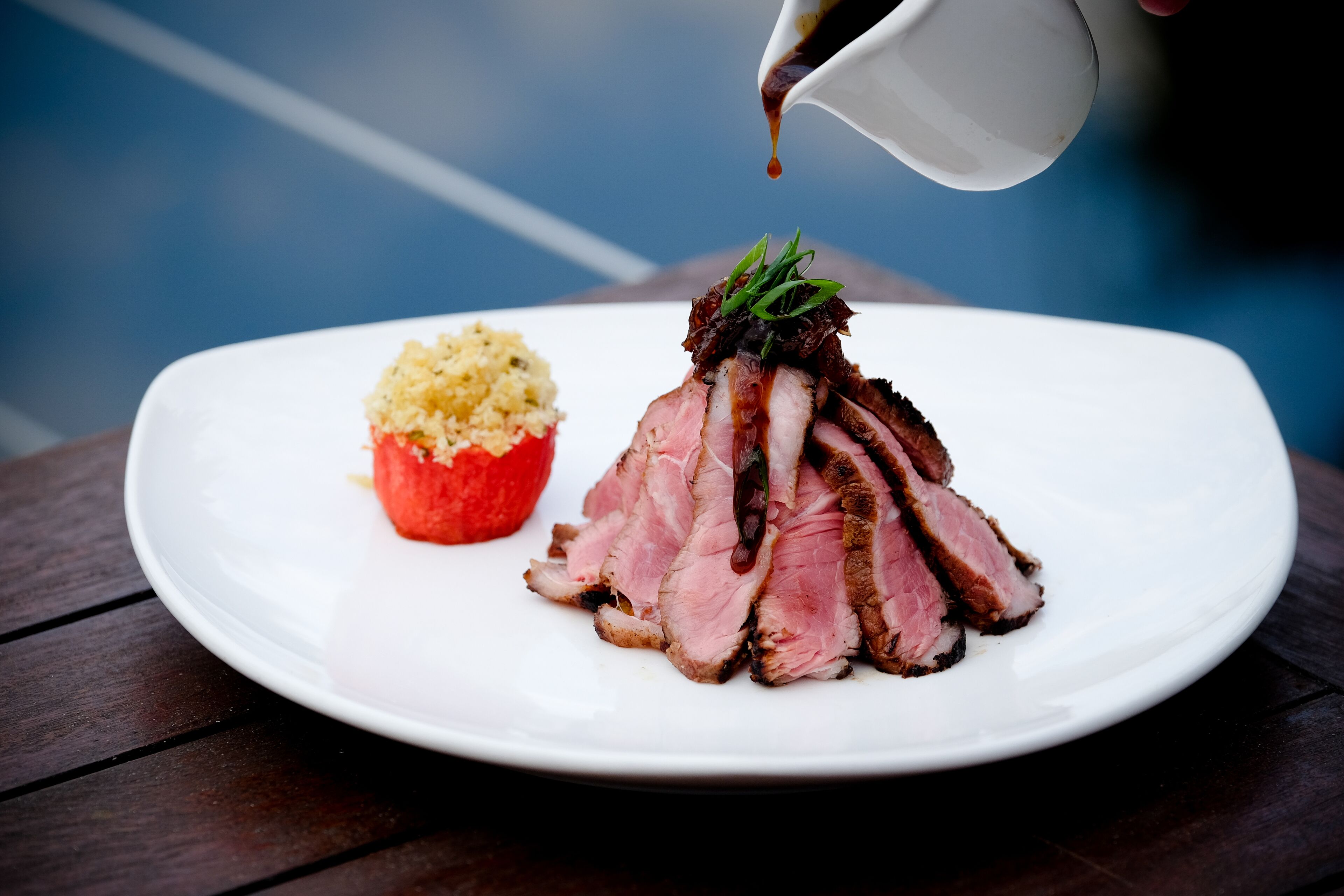 2 restaurants, breakfast, lunch served; local and international cuisine