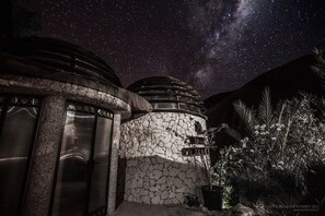 Exterior detail - Cabañas Caballieri (Paiguano)