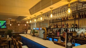 Bar (on property) - The Balerno Inn (Balerno)