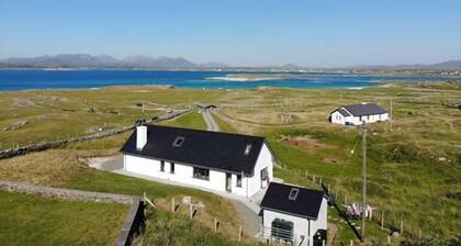 Mannin Bay Beach House