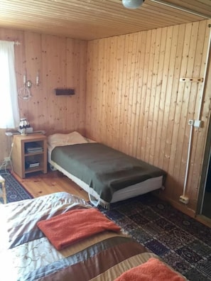 Dobbeltrom – classic, privat bad | Wi-fi (inkludert) og sengetøy