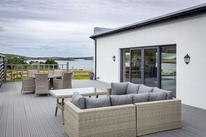 Deluxe House | Balcony