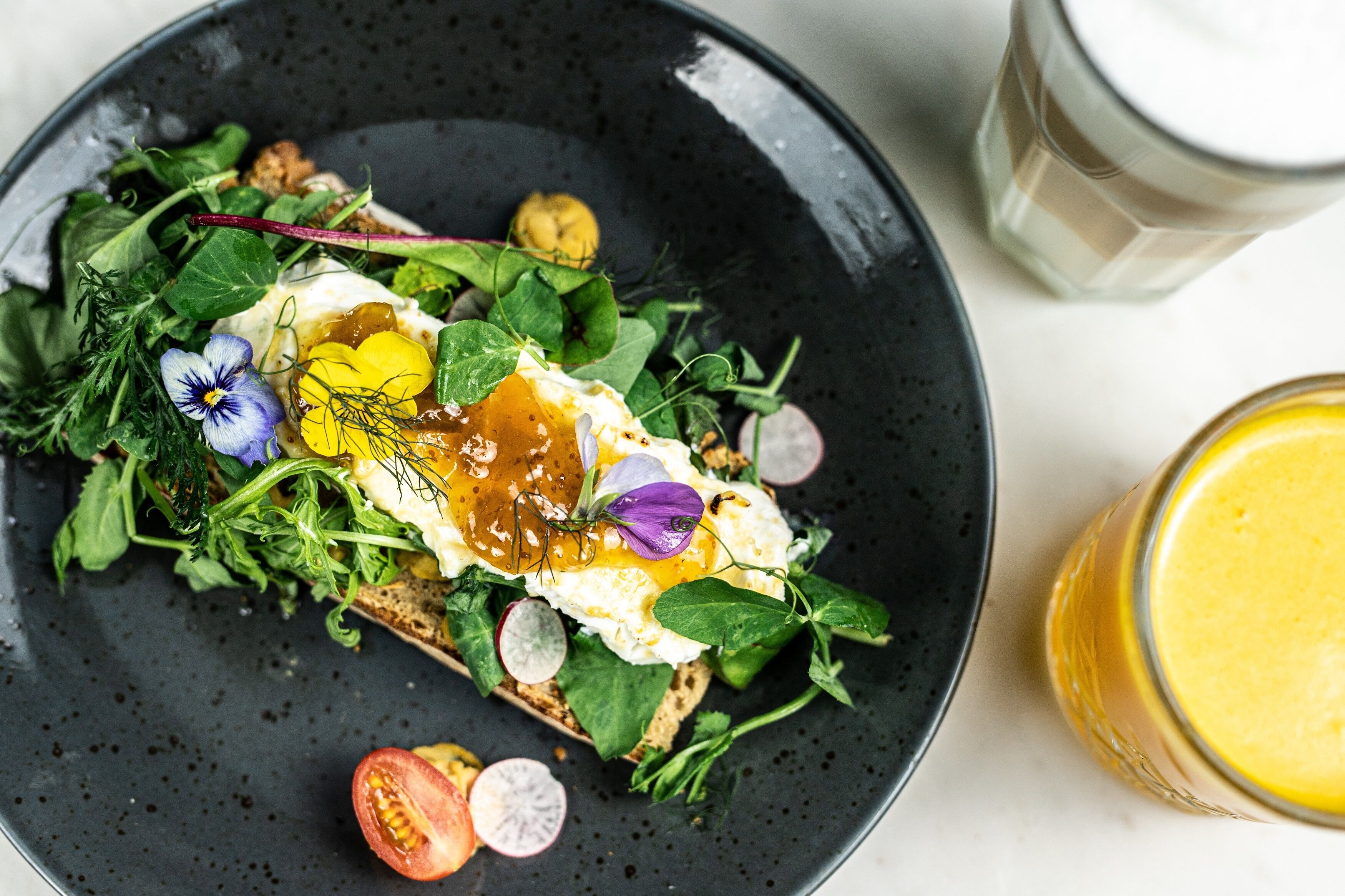 daily cooked-to-order breakfast for a fee