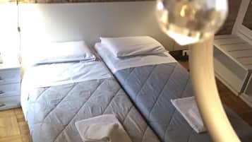 1 bedroom, down comforters, free WiFi, bed sheets