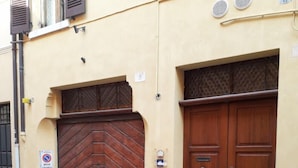 Front of property - Stella De Tolomei (Ferrara)