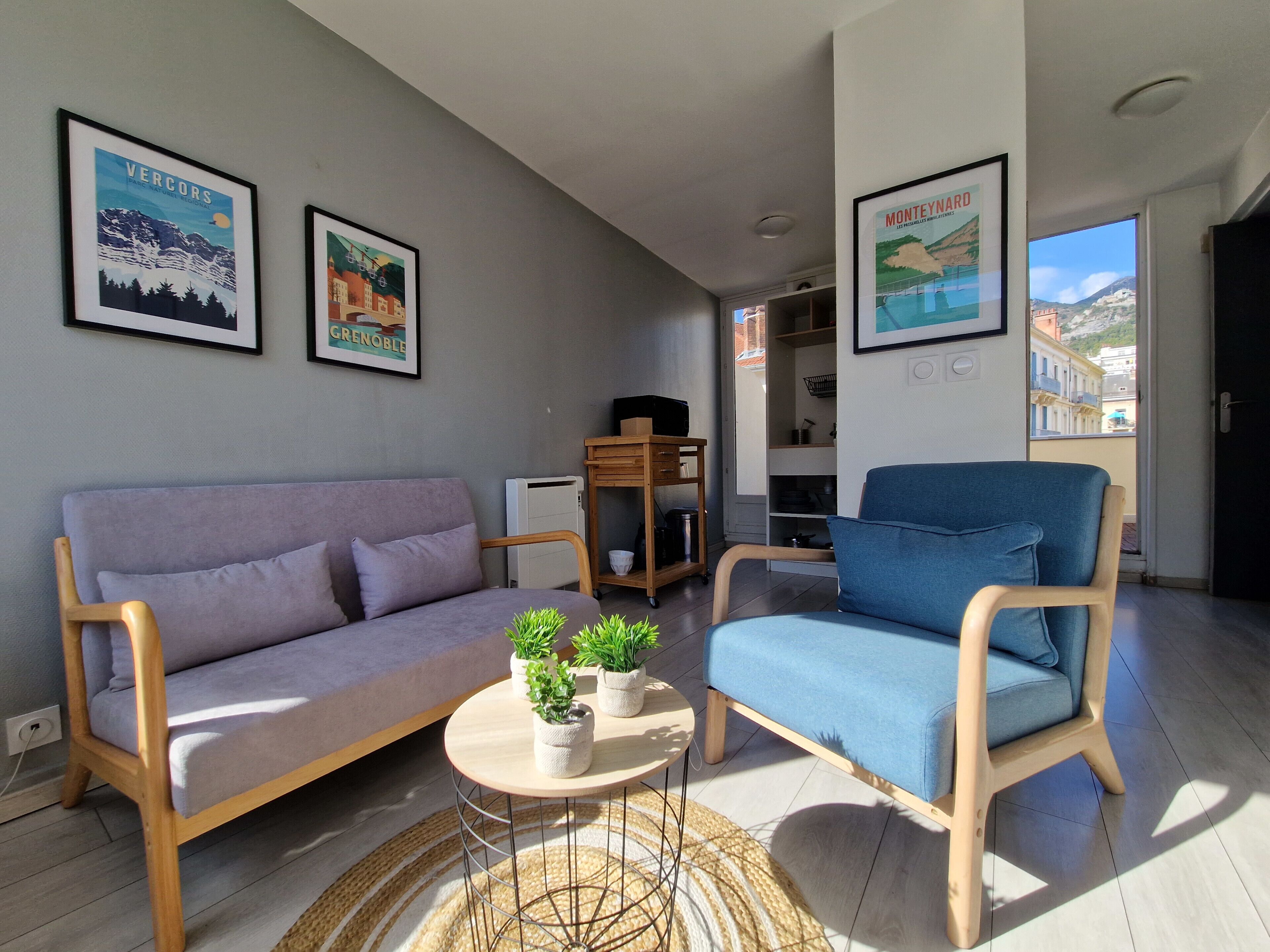 Vue sur la Bastille 🚠 #E0