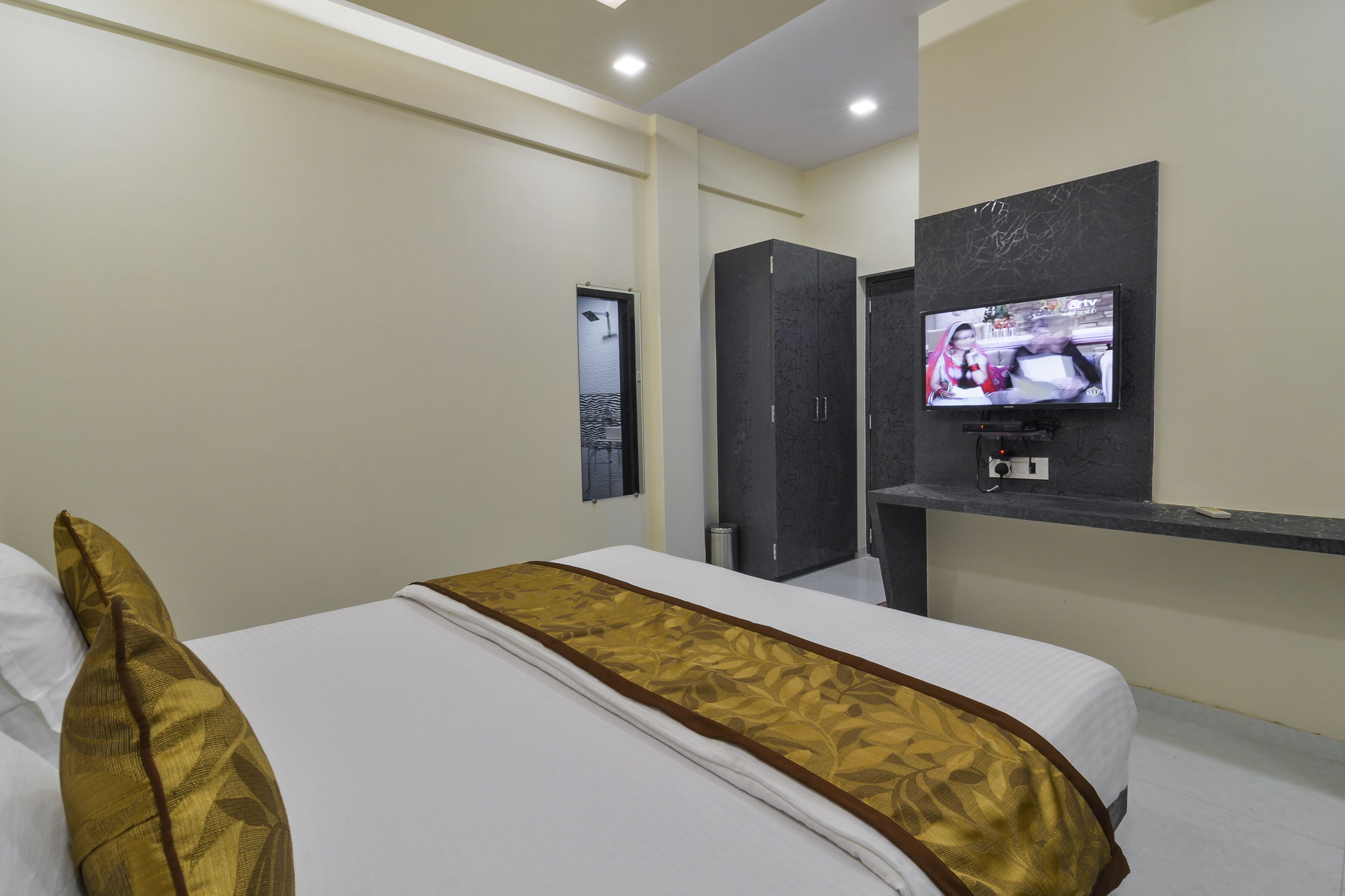 Foto - Hotel Aroma- Dadar