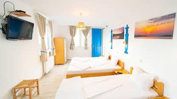 1 bedroom, minibar, blackout drapes, free WiFi