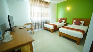 Deluxe Room | 1 bedroom, laptop workspace, free WiFi - Present Hotel (Monywa)