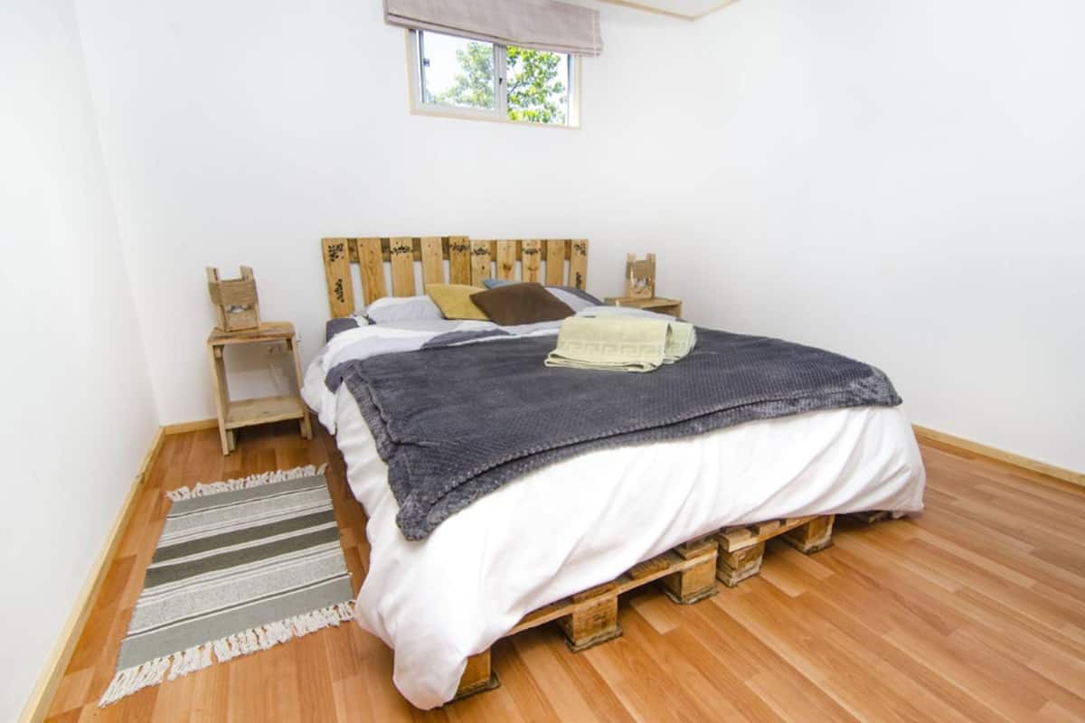 Chambre Double, salle de bains privée | Wi-Fi gratuit, draps fournis
