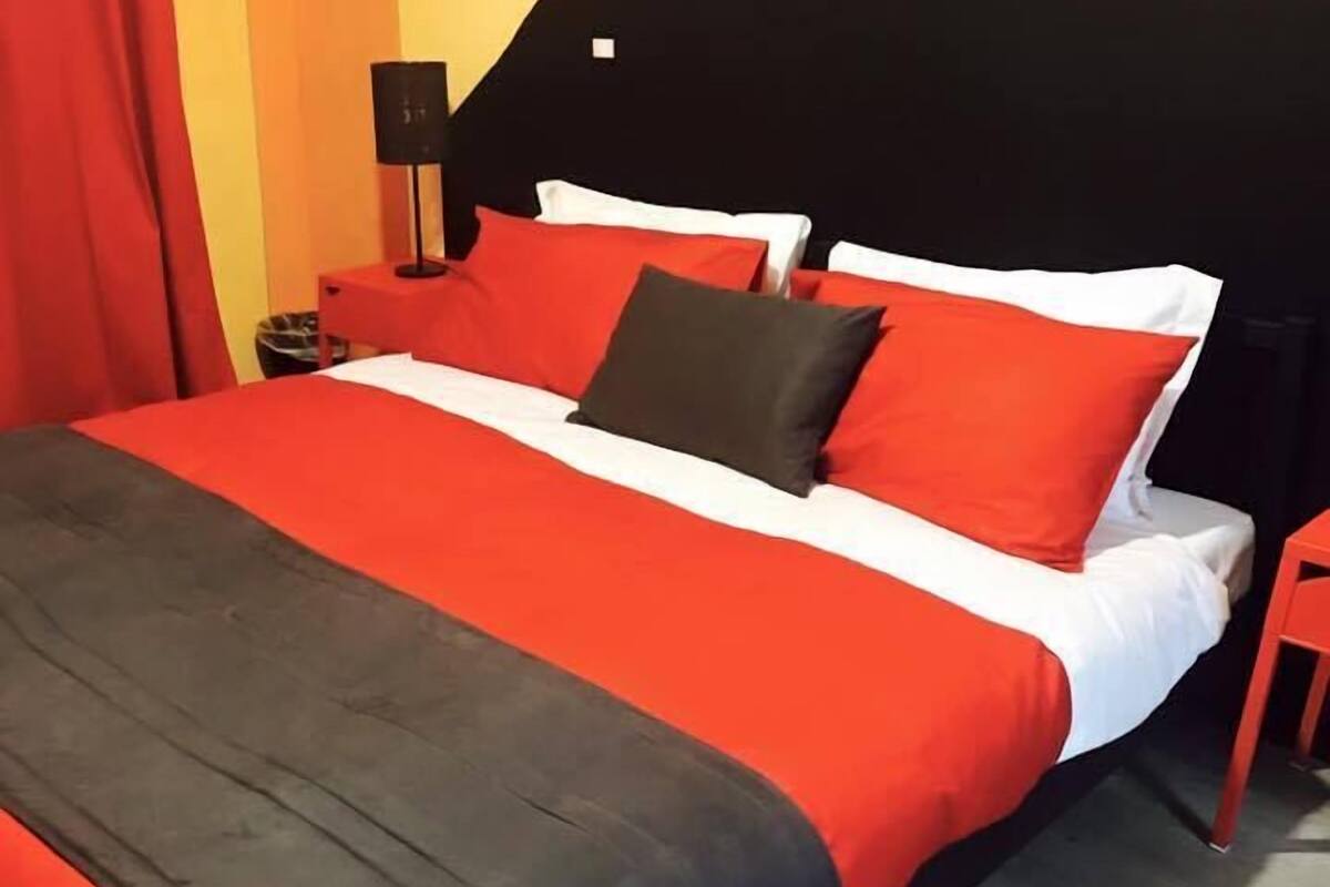 Double or Twin Room, Balcony | Soundproofing, cribs/infant beds, free WiFi, bed sheets