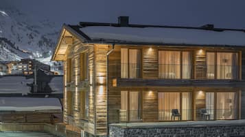 施設の正面