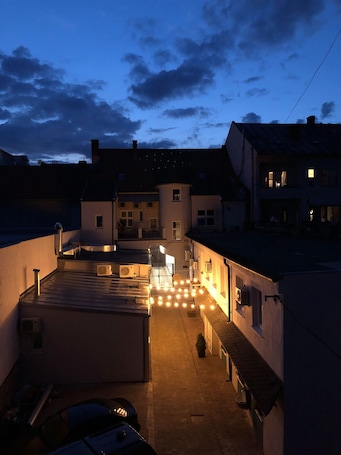 Courtyard. Schöndorf Hostel