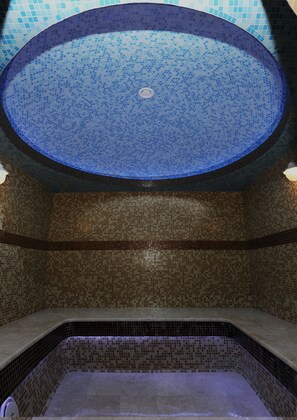 Turkish bath/hammam, massages