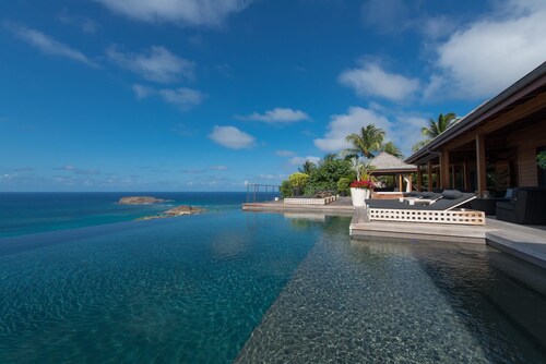 Villa Jade – Zen-Inspired Oceanview Estate with Spa, Cinema & Infinity Pool in St. Barths