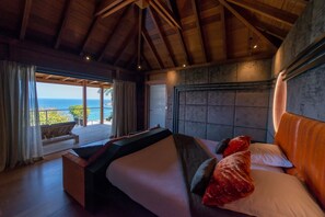 8 habitaciones, tabla de planchar con plancha, wifi y ropa de cama 