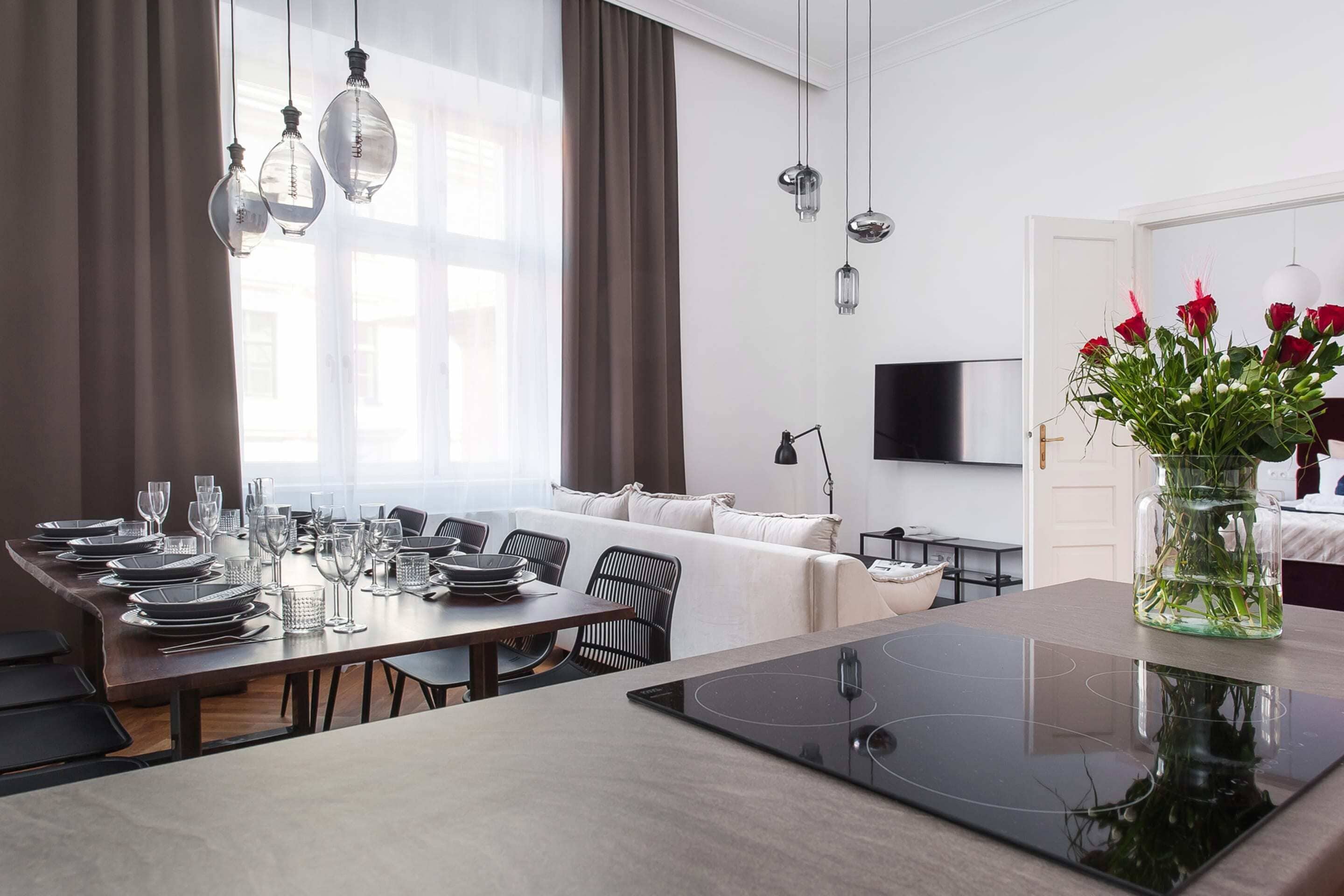 城市公寓 (III) | 用餐