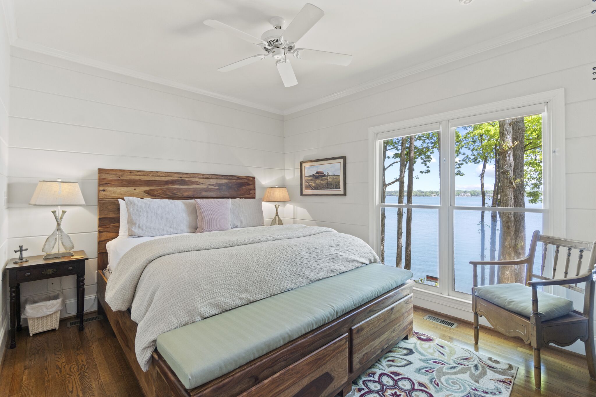 Newly Renovated-  Back Porch Bliss - Amazing Views - 3 Bed Home includes separate guest suite