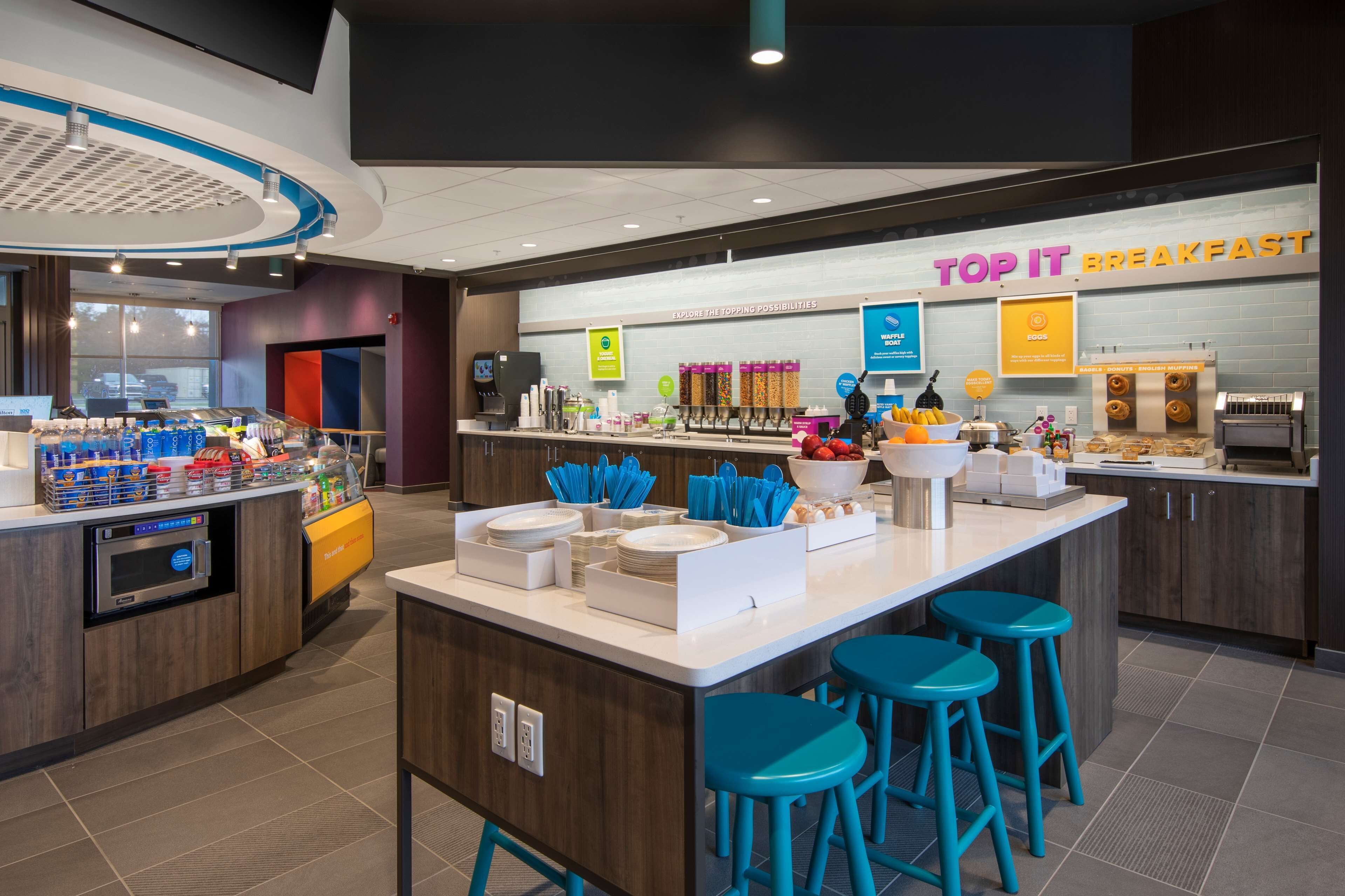 Photo - Tru By Hilton Sharonville, OH