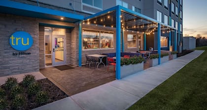 TRU BY Hilton Sharonville