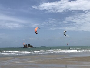Am Strand, Strandtücher