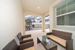 Terrace/patio - MO5013  Story lake Condo 4 beds 3 bath  Private Pool & Free Waterpark (Kissimmee)