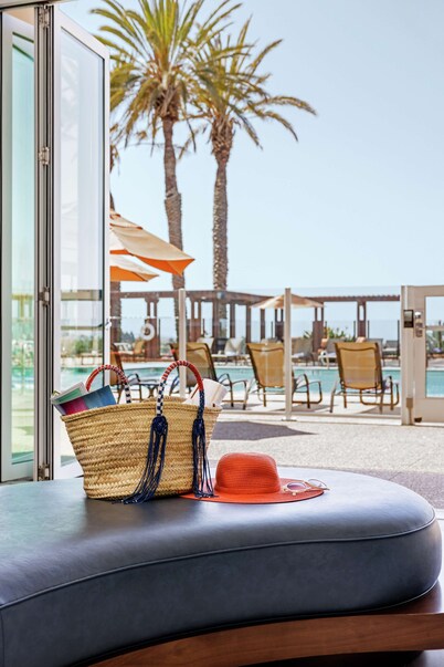 The Cassara Carlsbad, Tapestry Collection by Hilton