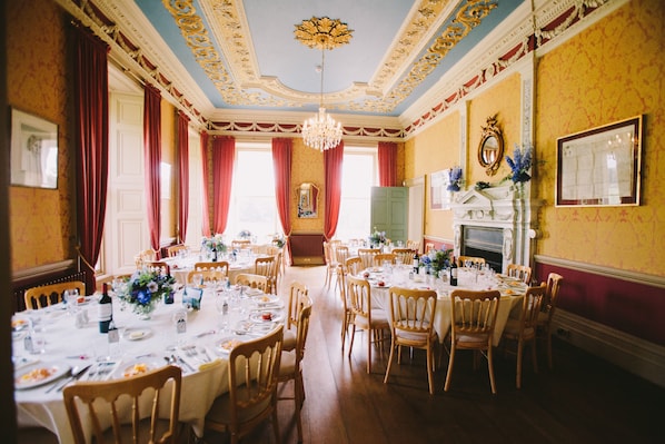 Banquet hall