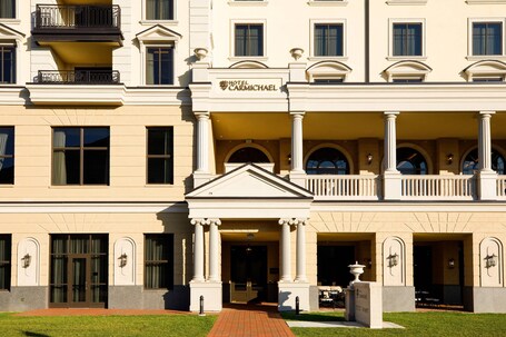 Hotel Carmichael, Autograph Collection - Image 16