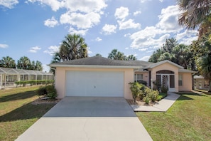 House, 3 Bedrooms | Exterior - Relax And Enjoy The Sunny Florida In Valk 3 Bedroom Home by RedAwning (Hernando)