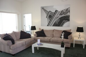 Casa, 3 habitaciones | Sala de estar