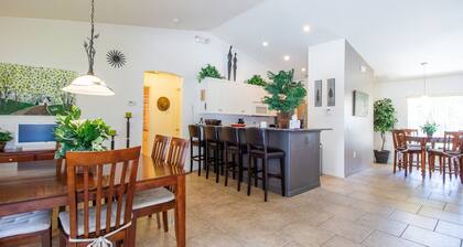 Stylish Pool Close To Withlacoochee Bike Trail 3 Bedroom Home by RedAwning