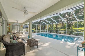 House, 3 Bedrooms | Pool - Little Peace Of Paradise At Willow Wood 3 Bedroom Home by RedAwning (Inverness)