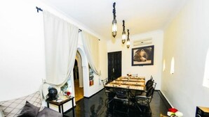 Café da manhã continental grátis todos os dias