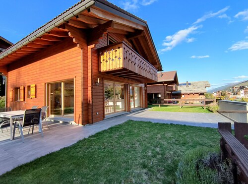 Chalet Yokanga excellent location