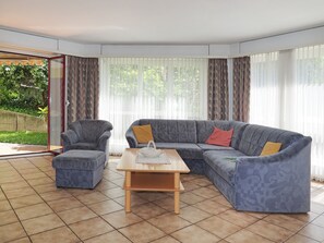 Apartment, 2 Schlafzimmer | Wohnzimmer