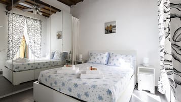 2 bedrooms, in-room safe, iron/ironing board, WiFi