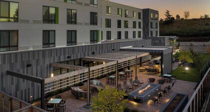 Courtyard by Marriott Portland East