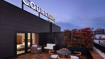 Suite, 1 Bedroom, Non Smoking | Terrace/patio