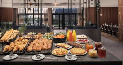 Courtyard by Marriott Paris Porte de Versailles