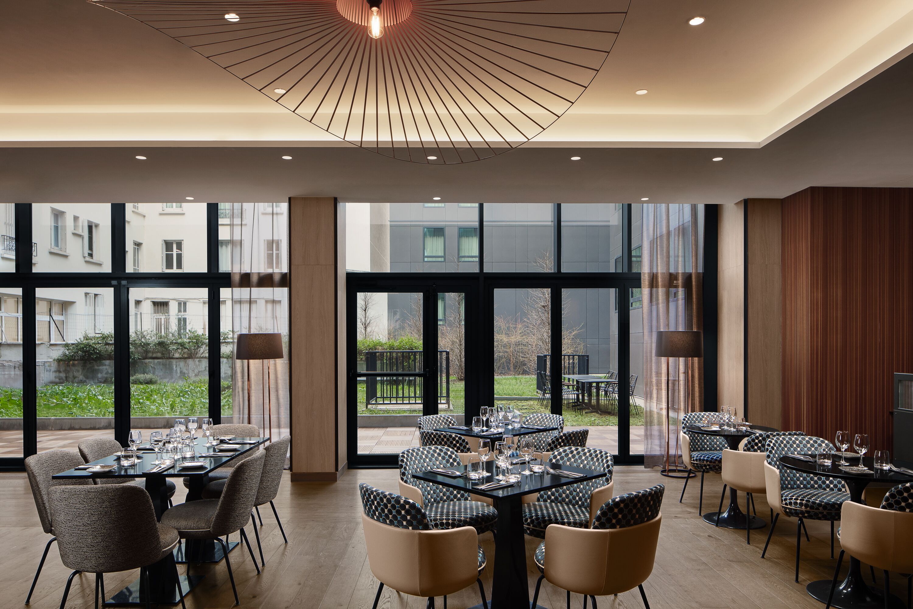 breakfast, lunch, dinner served; french cuisine