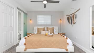 3 soverom, safe på rommet, skrivebord og strykejern/-brett