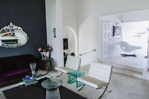 42-Zoll-Smart-TV mit Kabelempfang, Fernseher, Netflix