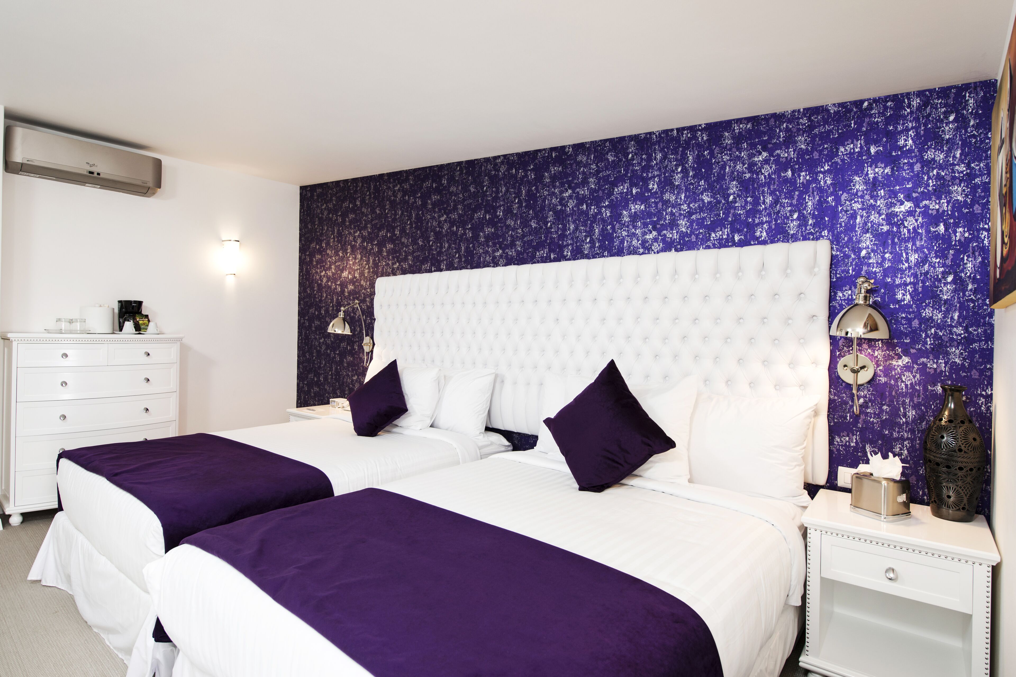 Exclusive House | Minibar, in-room safe, individually decorated, individually furnished