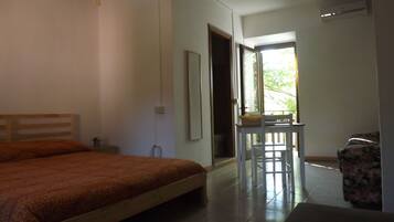 Classic Quadruple Room