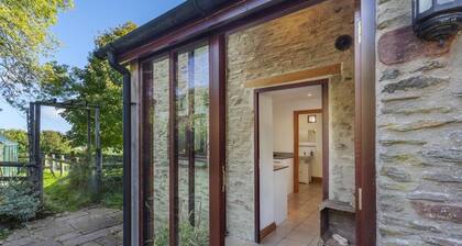 Putham Barn in Cutcombe