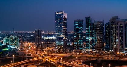 Taj Jumeirah Lakes Towers