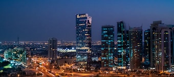 Taj Jumeirah Lakes Towers